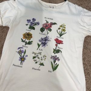 Floral tshirt